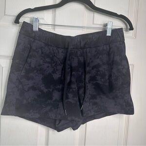 NWT Crz Yoga Casual Shorts  drawstrings pockets Smoke Ink Must Size Small‎ 4/6